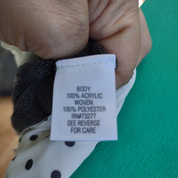 Croft & Barrow grey sweater mock layers - Picture 5 of 5